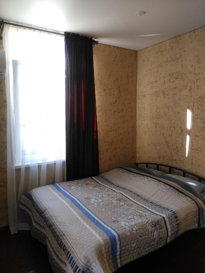 Гостевой Дом Ксения Hotel Sukhumi Luaran gambar