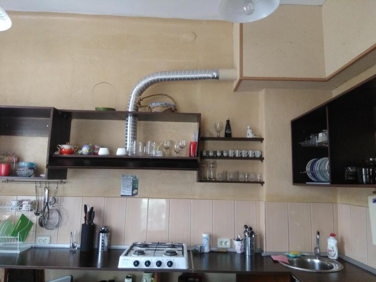 Гостевой Дом Ксения Hotel Sukhumi Luaran gambar