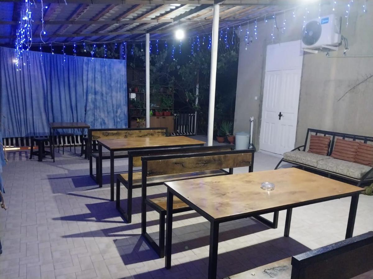 Гостевой Дом Ксения Hotel Sukhumi Luaran gambar