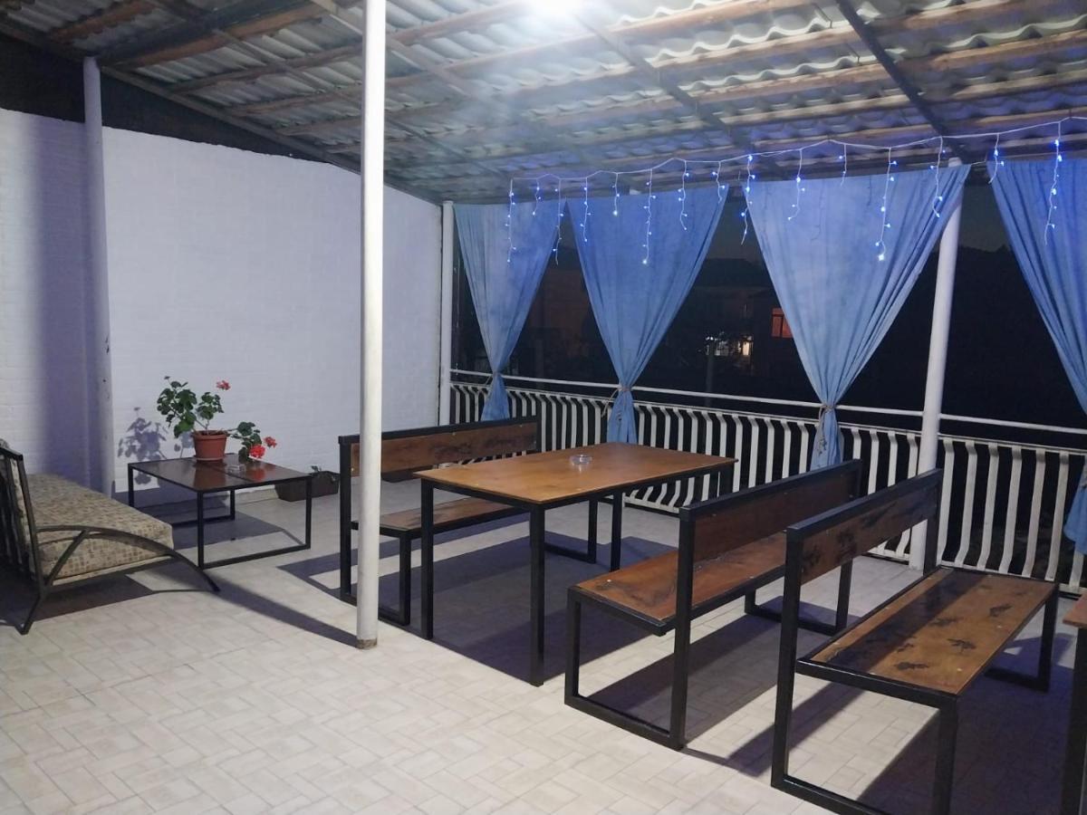 Гостевой Дом Ксения Hotel Sukhumi Luaran gambar